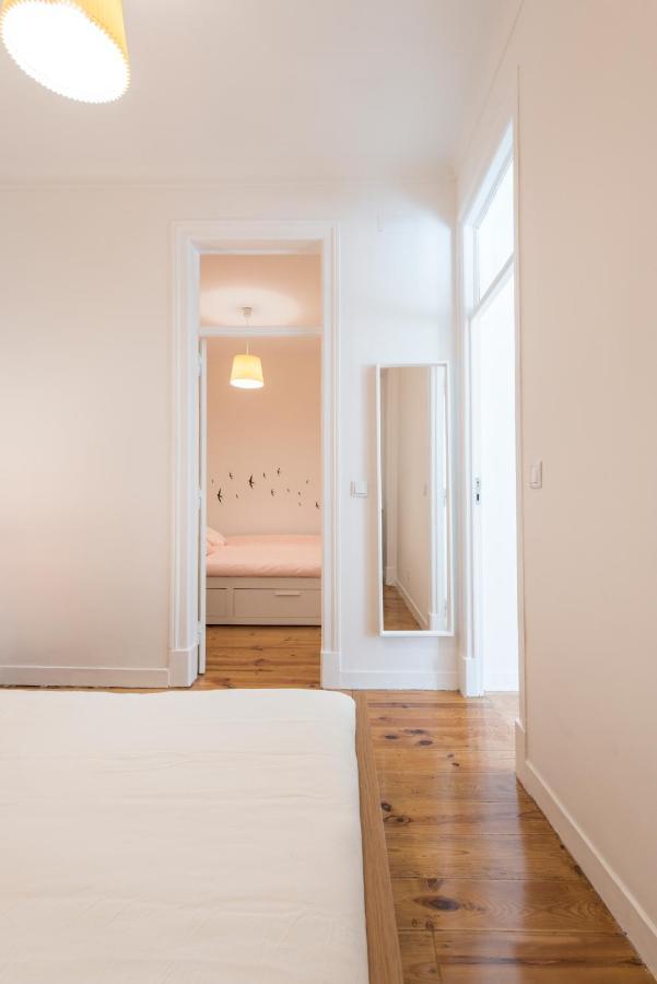 Cozy Apartment With Castel View Lissabon Buitenkant foto